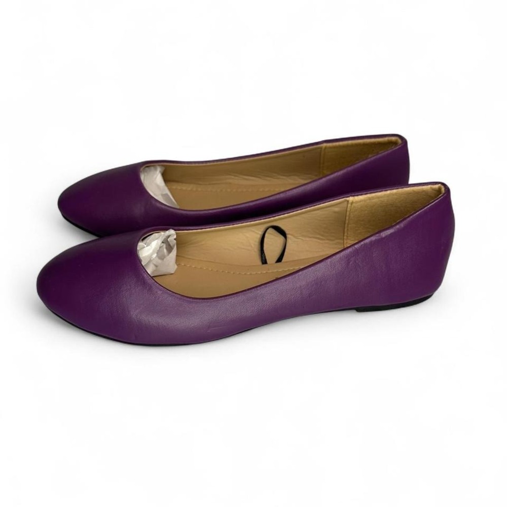 Purple leather ballet flats with a 1-inch heel #balletshoes